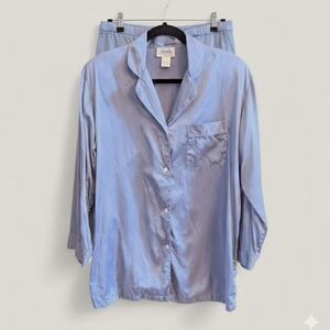 Vtg Nordstrom Womens Light Blue 100% Silk Long Sleeve Pajama Set